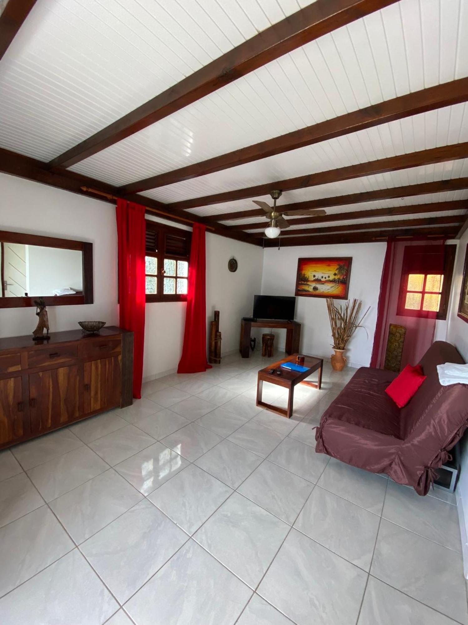 Les Villas Pameyaque 2 F2 Avec 1 Piscine Et 1 F3 Avec 1 Piscine, Superbe Vue Sur La Mer Riviere-Salee Экстерьер фото