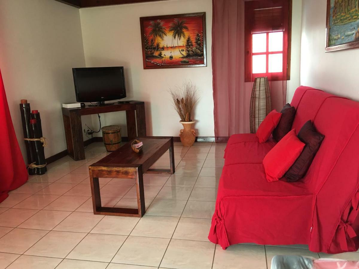 Les Villas Pameyaque 2 F2 Avec 1 Piscine Et 1 F3 Avec 1 Piscine, Superbe Vue Sur La Mer Riviere-Salee Экстерьер фото